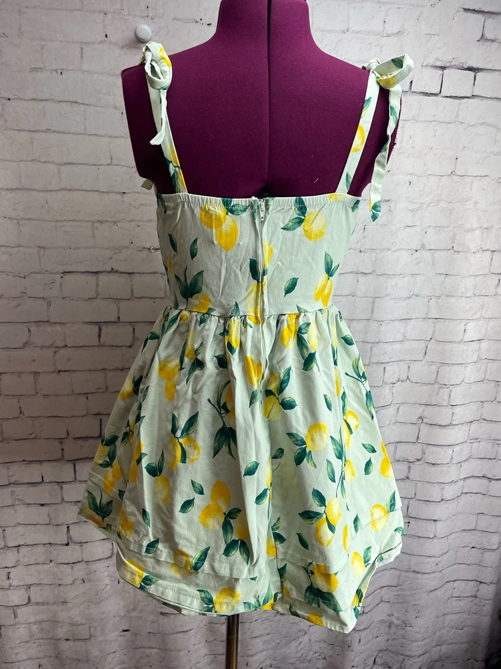 Blue rain size medium lemon print mini dress